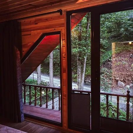 بيت للعطل Kozluca Bungalov